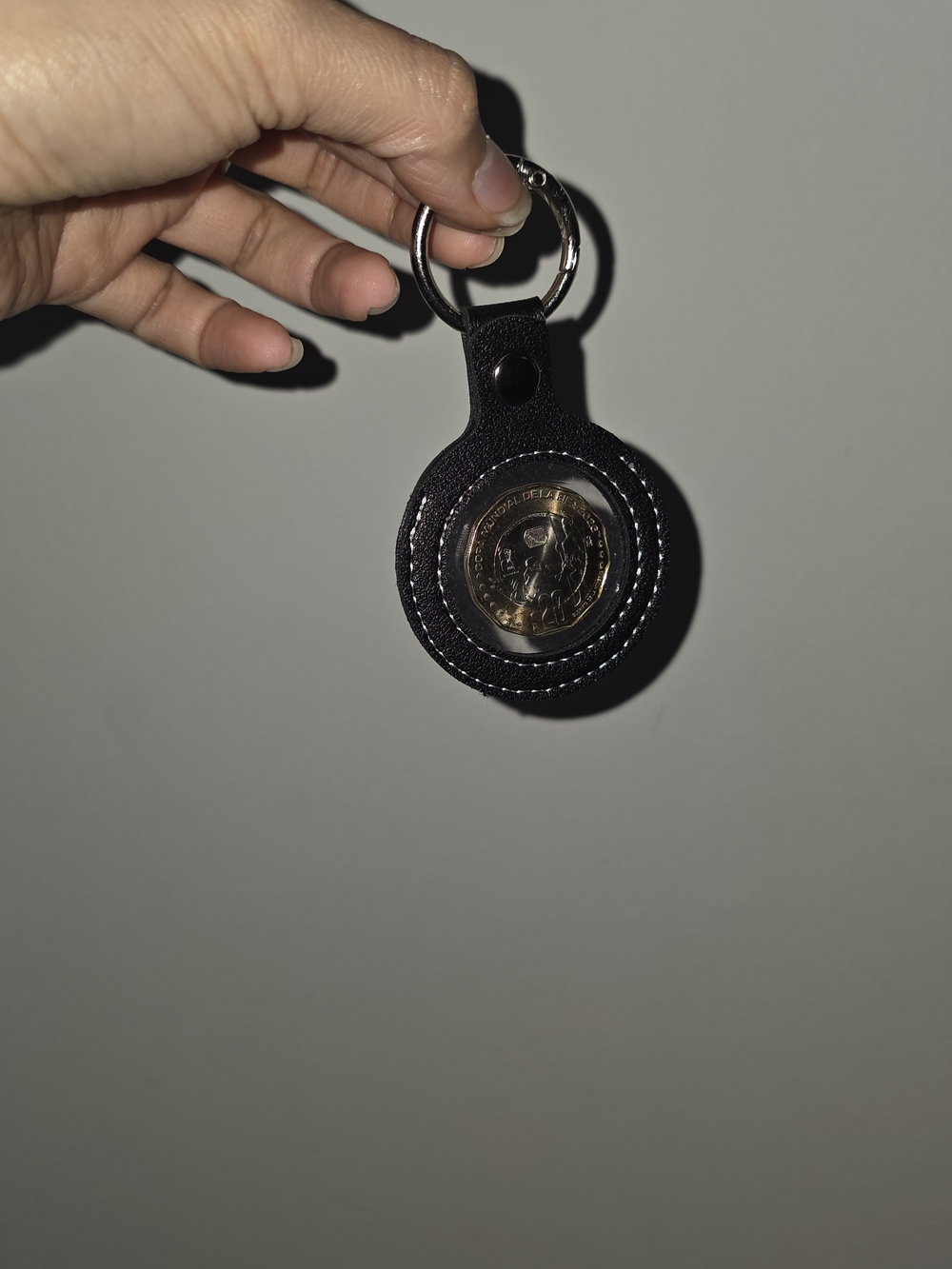 Black Leather Coin Insert Keychain Mundial Fifa